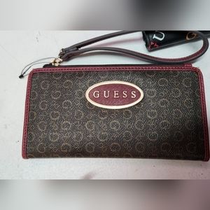 NEW GUESS WALLET